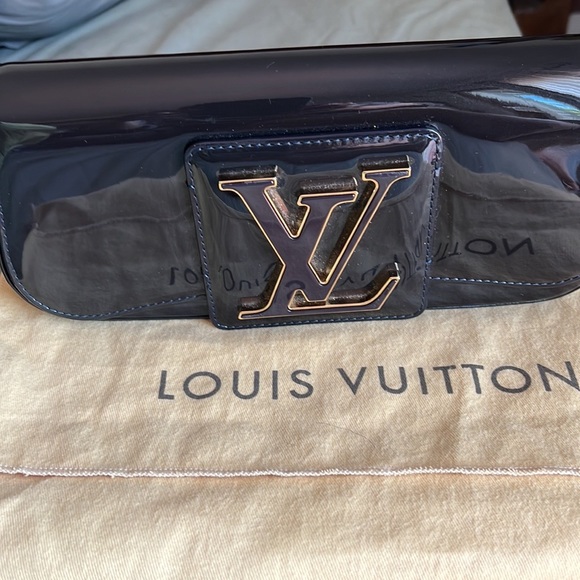 Authentic LV - Picture 2 of 8